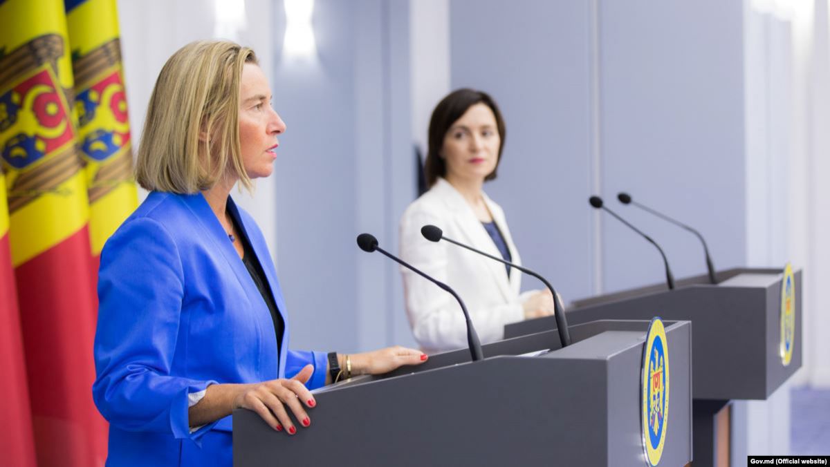 „Acest vot transmite semnale îngrijorătoare”. UE și România, primele reacții la demiterea Guvernului Sandu