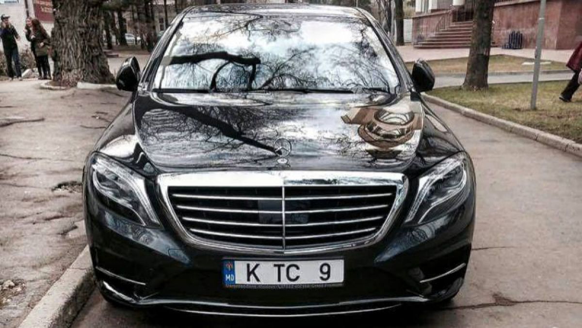 Țuțu își vinde Mercedes-ul cu 109 mii de euro? Democratul: Acum circul cu mașină de care dă Dumnezeu (FOTO)