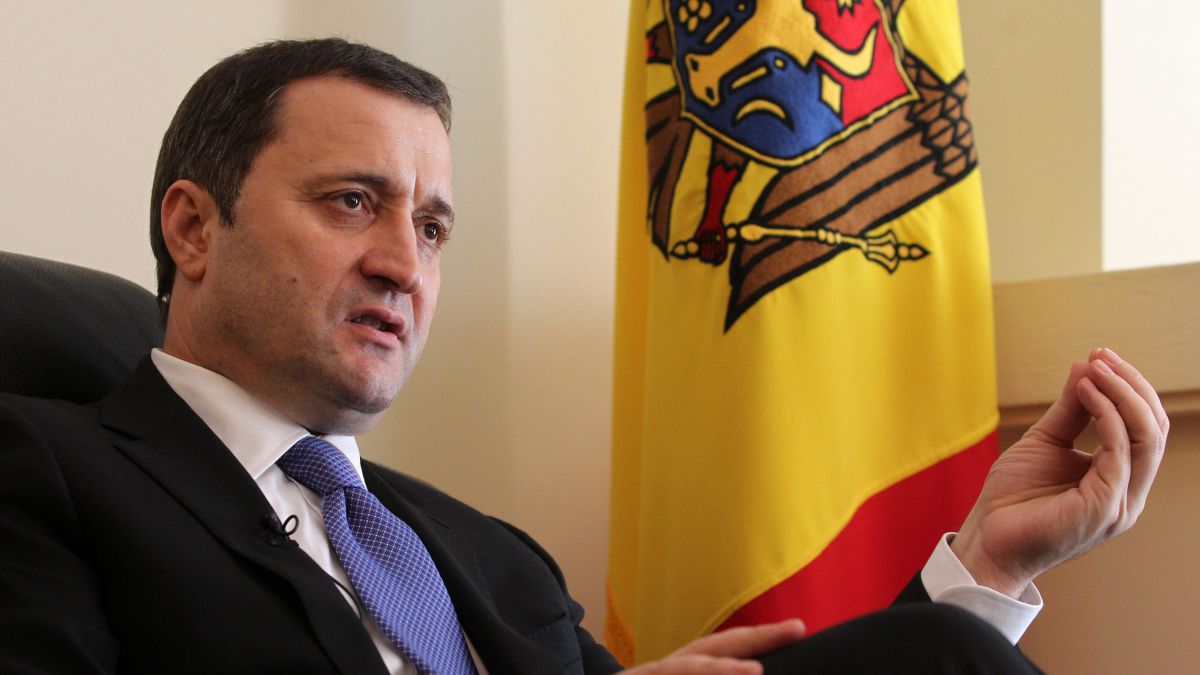 „Eu transmiteam mesaje, dar ele nu ajungeau”: Vlad Filat, despre declarațiile care „trebuiau să arunce sistemul politic în aer”