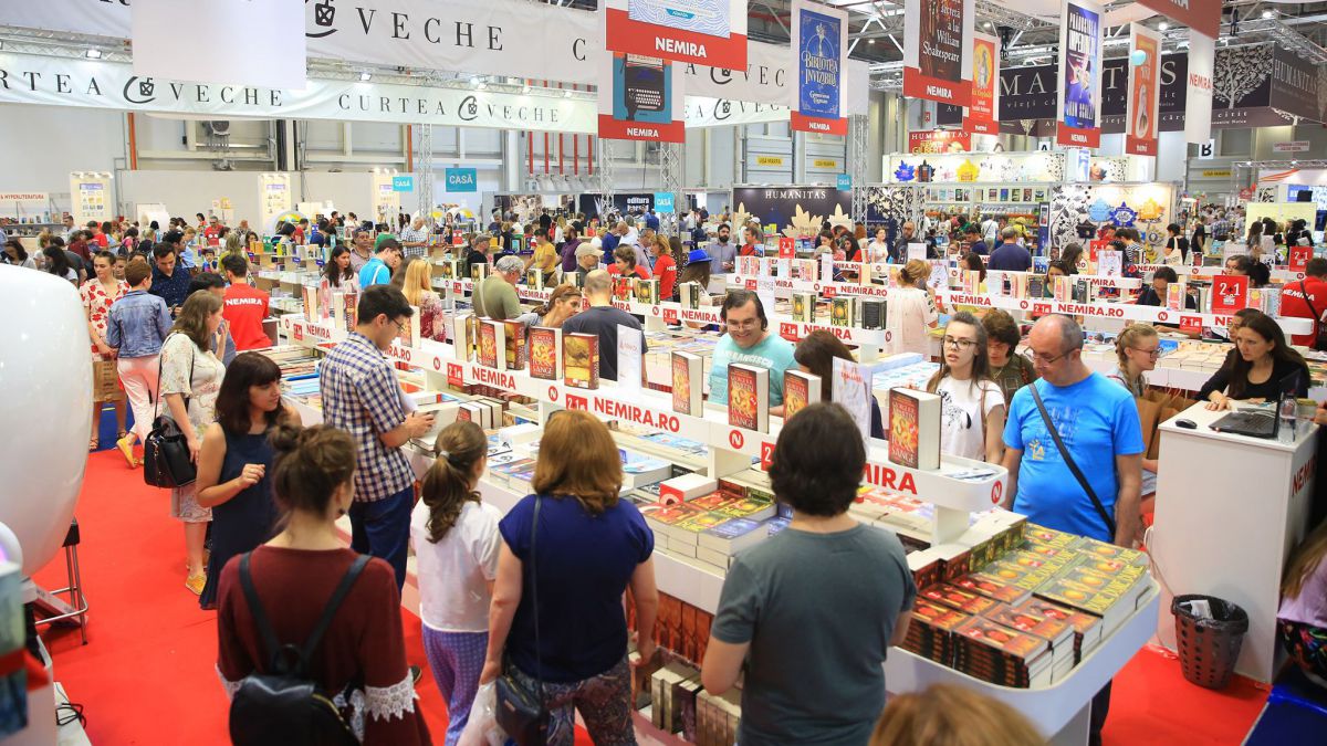 „Grădina de sticlă”, în topul vânzărilor de la Bookfest 2019. Iată cele mai vândute cărți de la Editura Cartier
