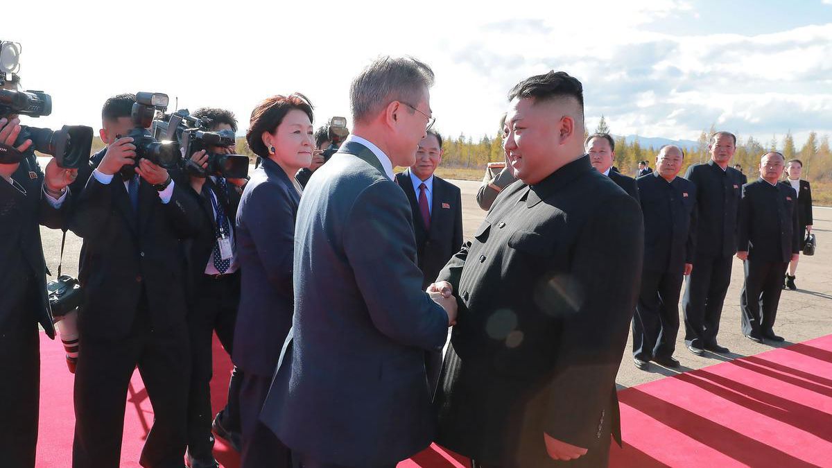 „Noua eră fără război”. Coreea de Nord şi Coreea de Sud au început să elimine minele de-a lungul frontierei puternic militarizate
