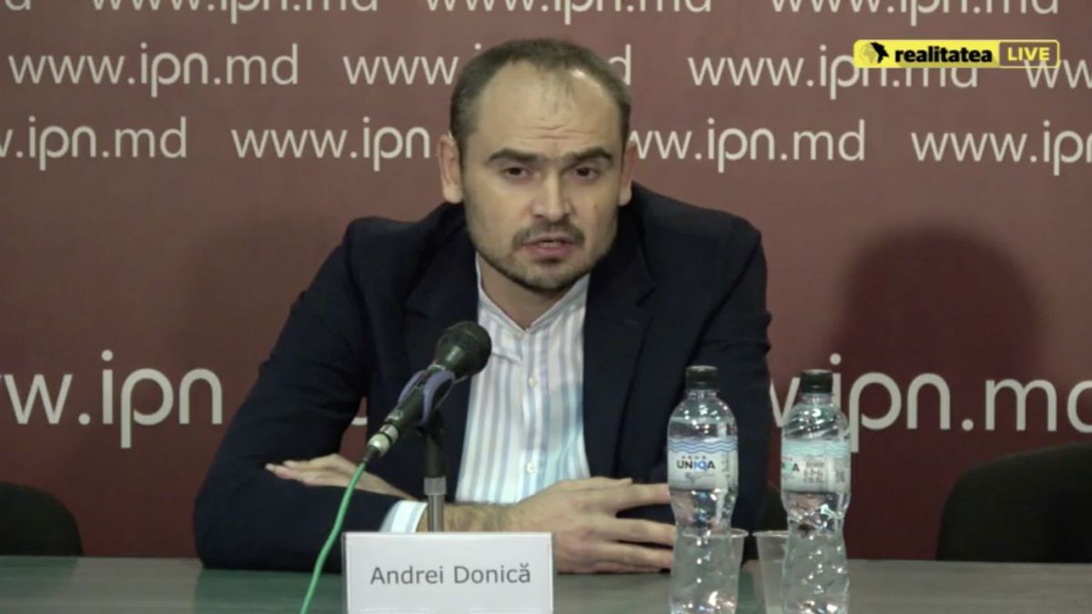 „Nu vreau să fiu considerat spoiler”. Andrei Donică se retrage din cursa electorală în favoarea lui Năstase