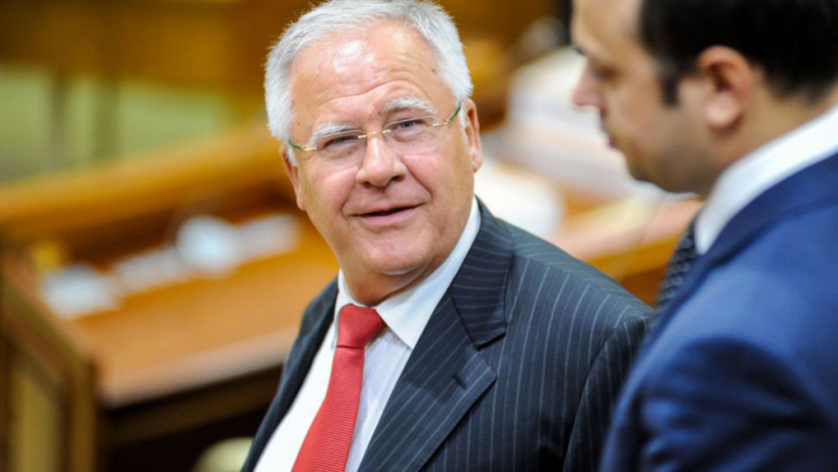 „Va fi trist. Trebuie să numărăm fiecare bănuț”: Dumitru Diacov, despre situația financiară a PDM