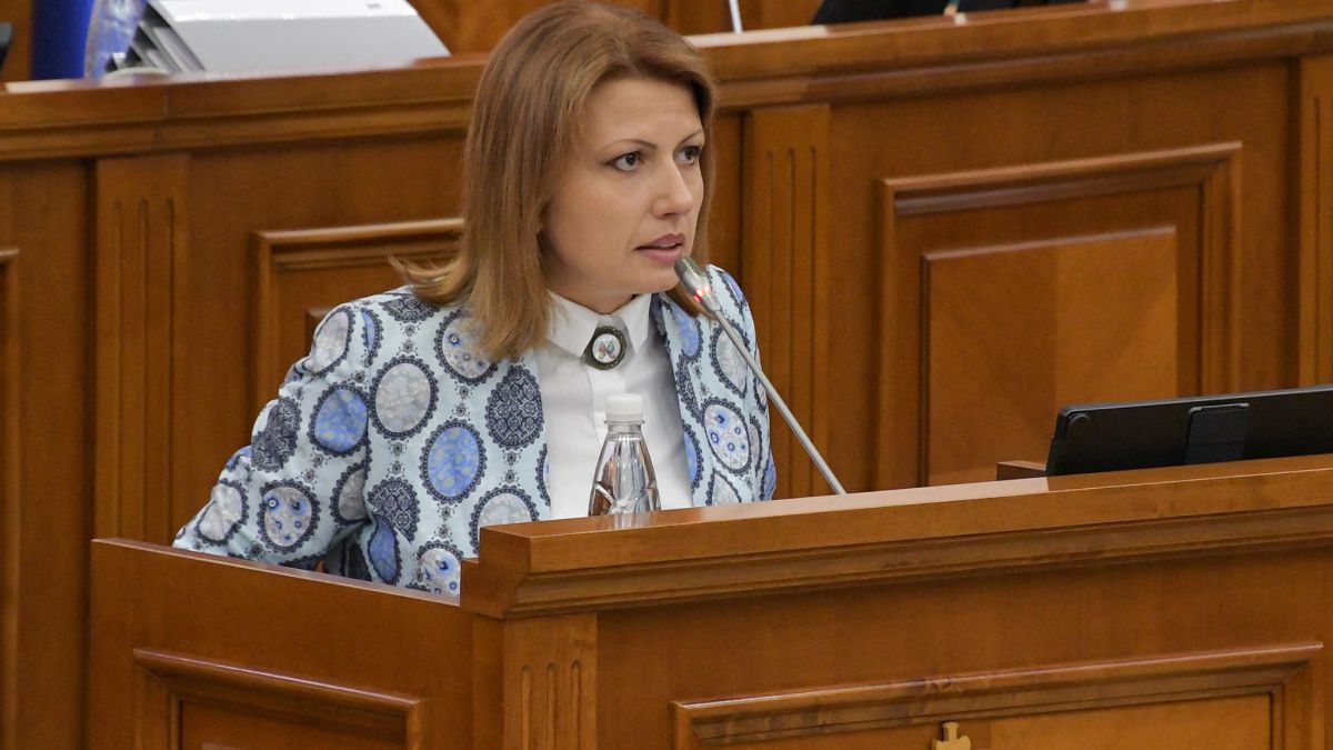 Deputata Arina Spătaru pleacă din conducerea PPDA: „În afară de atac la persoană și discuții la modul imperativ, n-am auzit nimic”