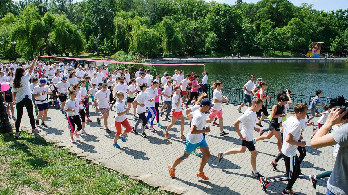 Donează Cosița și aleargă pentru a susține femeile care luptă cu cancerul. O poți face sâmbăta aceasta la Orhei
