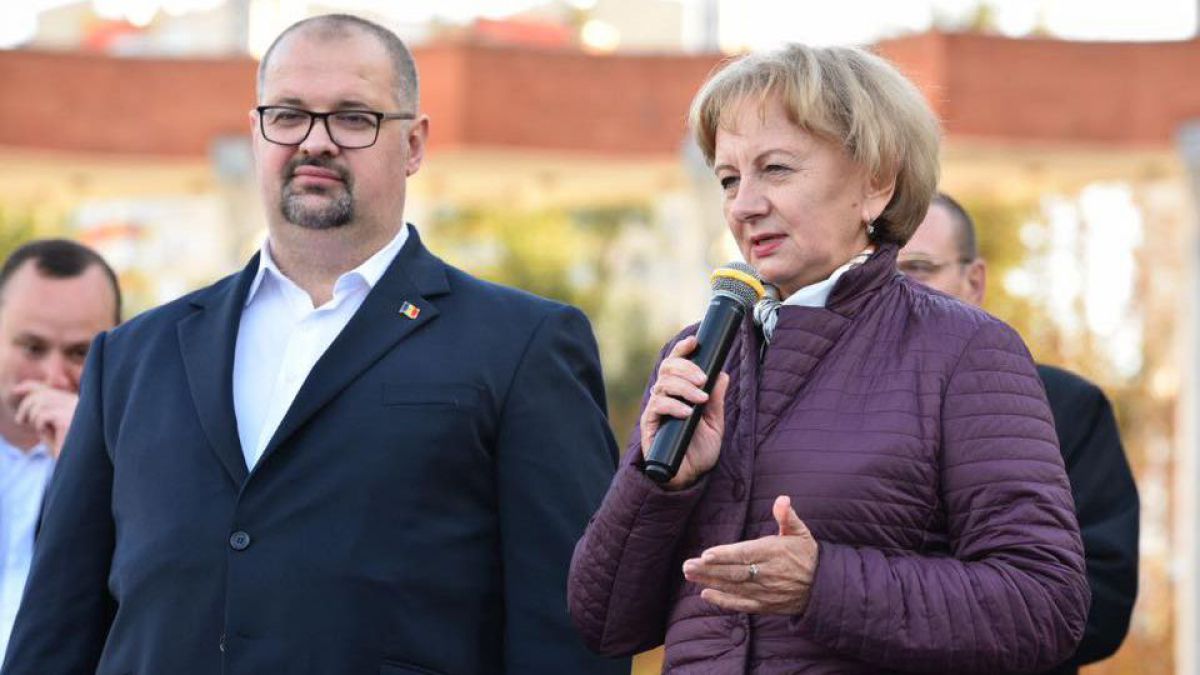 Șmecherie sau nu? Ce spun analiștii despre prezentarea publică a candidaților PSRM cu câteva luni înainte de campania electorală