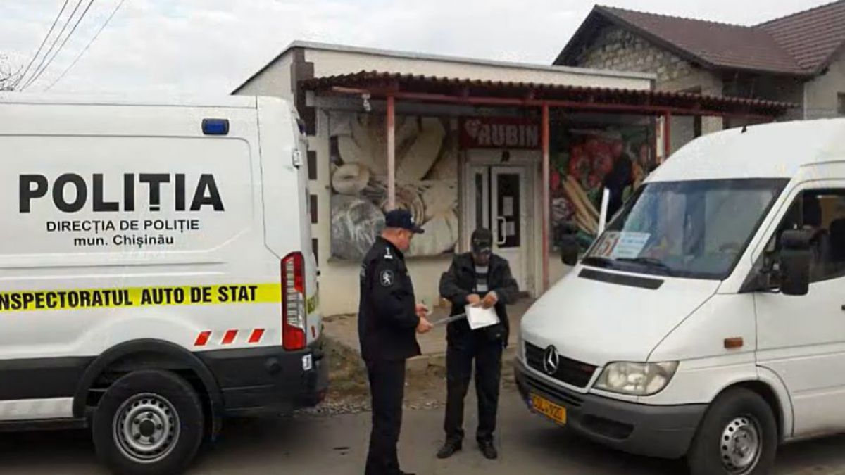 Încălcări grave depistate la microbuzele de pe ruta 151: Sistemul de frânare sau mecanismul de direcție, defecte
