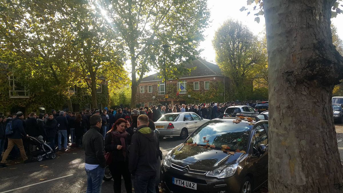 2016 vs 2019: Secțiile unde s-au epuizat buletinele de vot la prezidențiale și cum a decis Guvernul să acopere acum această gaură