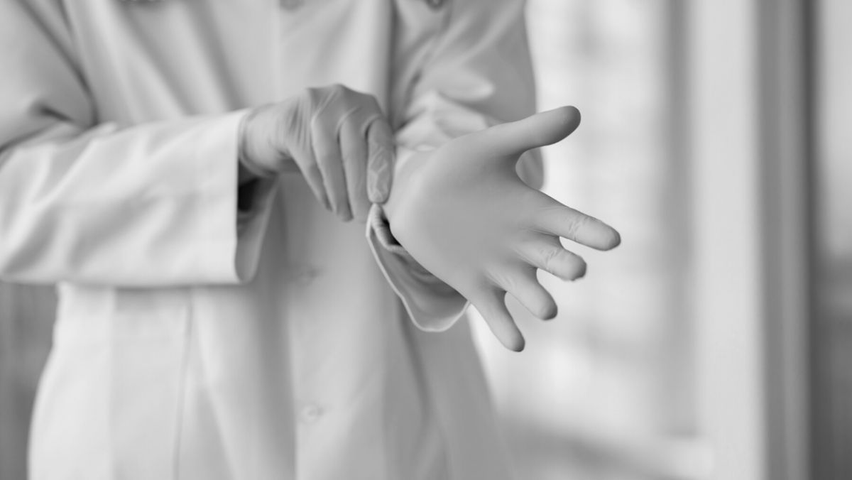 25 de familii ale lucrătorilor medicali decedați de COVID-19 vor primi ajutor din partea statului