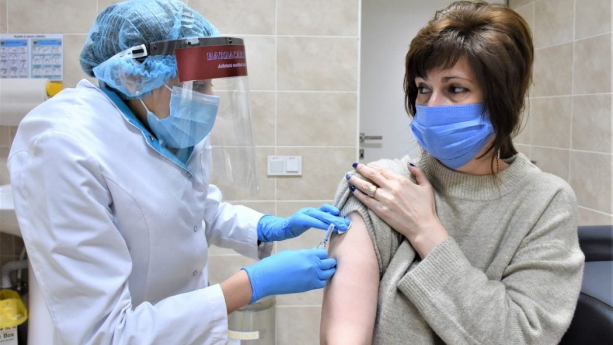 48 de vaccinuri, administrate în toată țara în a doua zi de Blajini. Înainte de sărbători, media era de 10.000 de imunizări zilnice