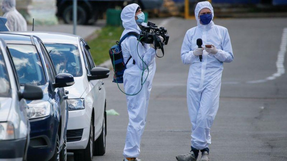 55 de jurnaliști din întreaga lume au murit, în ultimele două luni, din cauza COVID-19