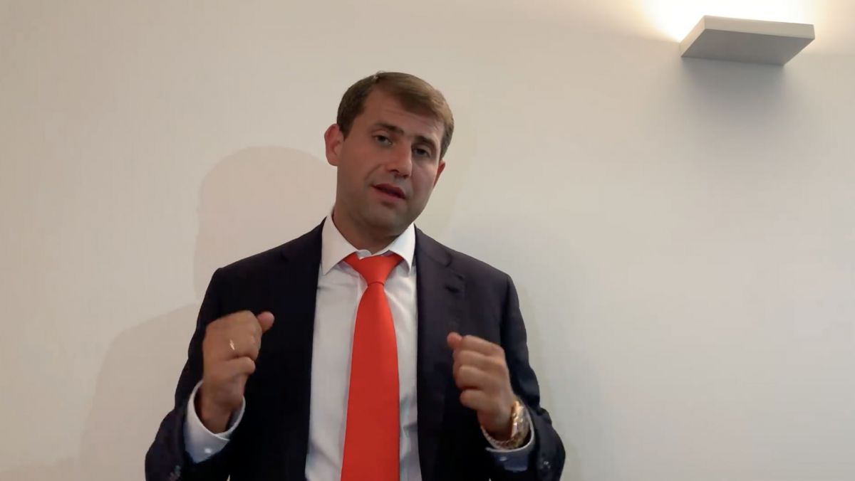 A ieșit din nou la rampă. Șor acuză guvernarea de presiuni asupra judecătorilor și cere pedepsirea penală a Maiei Sandu (VIDEO, DOC)