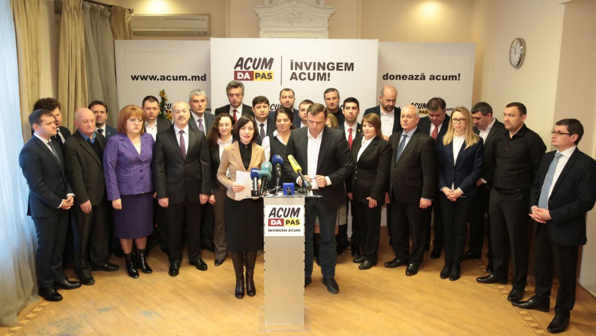 ACUM și-a anunțat candidații pe circumscripții. Doi liberali și mai mulți liberal democrați se numără printre aceștia
