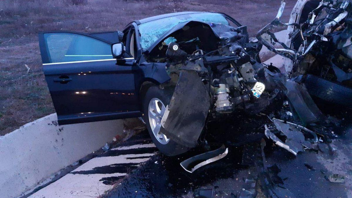Accident în raionul Florești. Doi bărbați au ajuns la spital după ce mașinile conduse de aceștia s-au ciocnit frontal