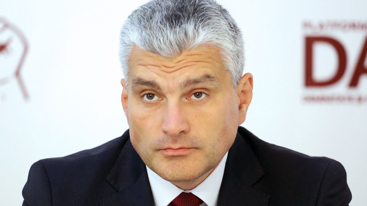 Alexandru Slusari: „Funcția de șef la CNA și cea de procuror general interimar ar putea fi temporare”