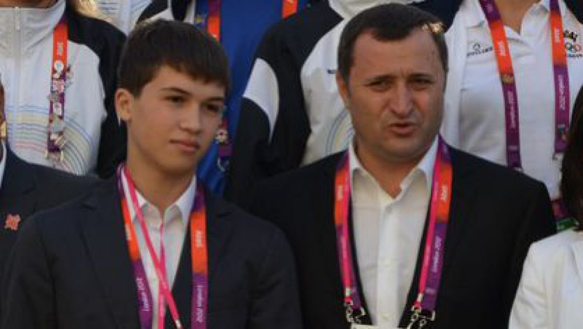 Banii înghețați din conturile fiului lui Vlad Filat nu ar proveni din sursele ex-premierului. Iată ce spune avocatul acestuia