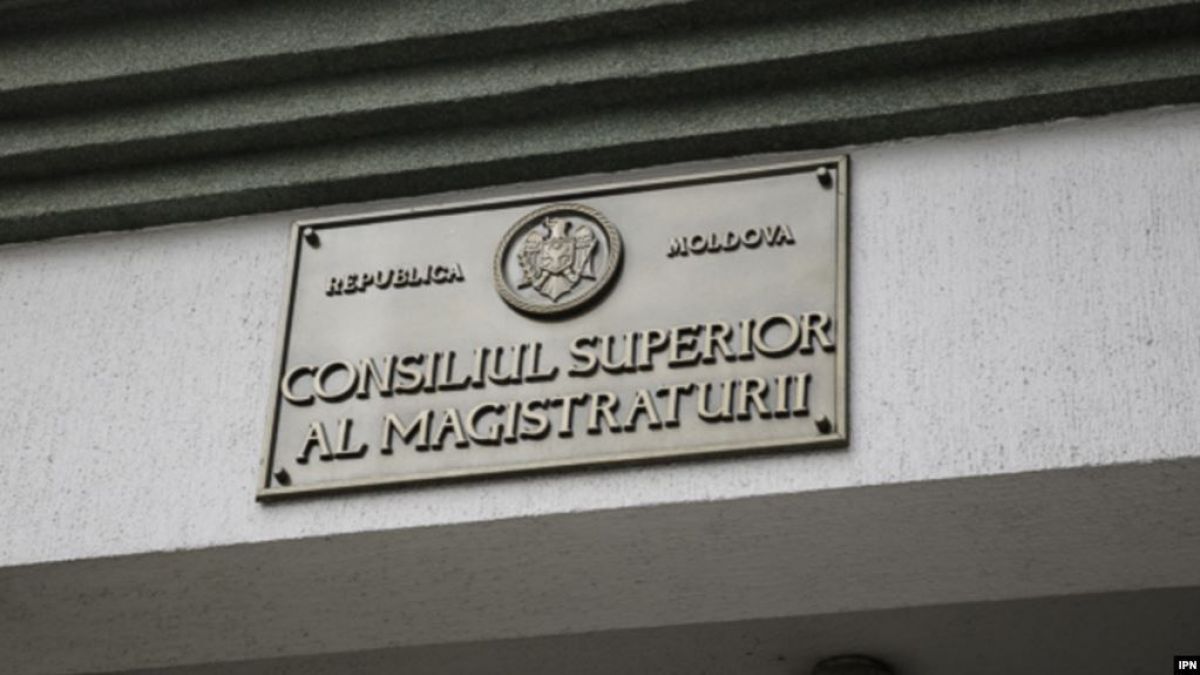 CSM urmează să aleagă astăzi doi judecători pentru Curtea Constituțională (LIVE)