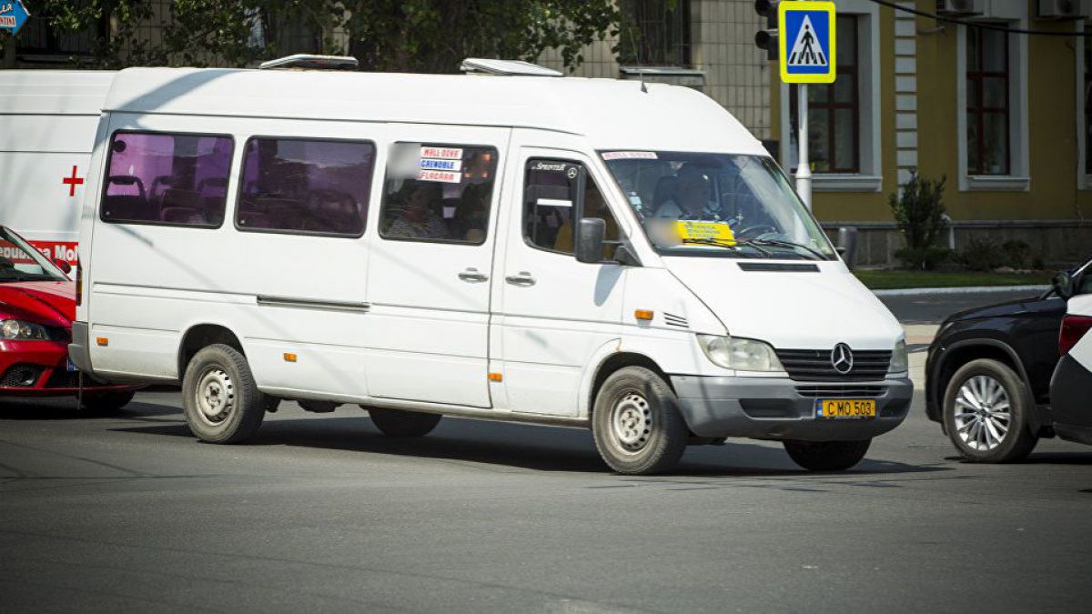 Călătoria cu microbuzul, în Chișinău, nu se va scumpi, spune Ceban. „Arată deplorabil! Cum să ceri fără a oferi ceva în schimb?”