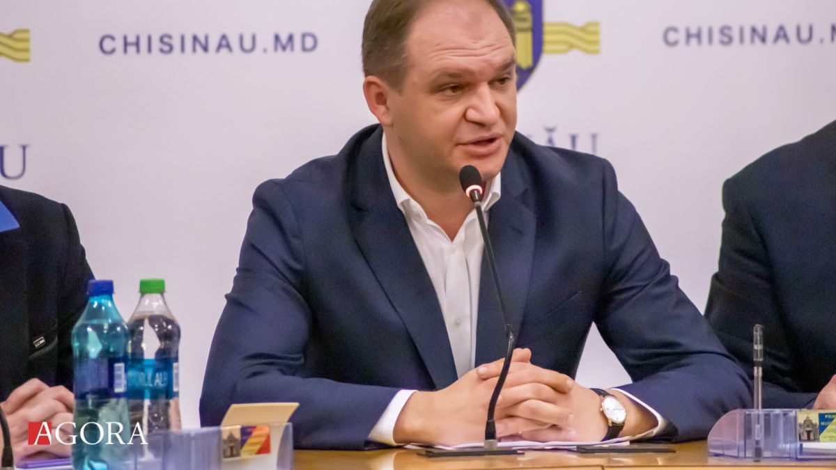Ceban, nemulțumit de salubrizarea din oraș: Dacă voi mai primi poze, voi merge să-mi fac selfie