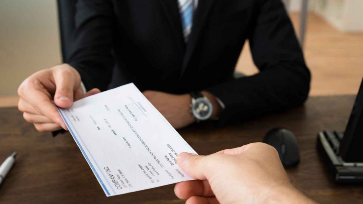 Compania care le permite angajaţilor să își crească singuri salariul