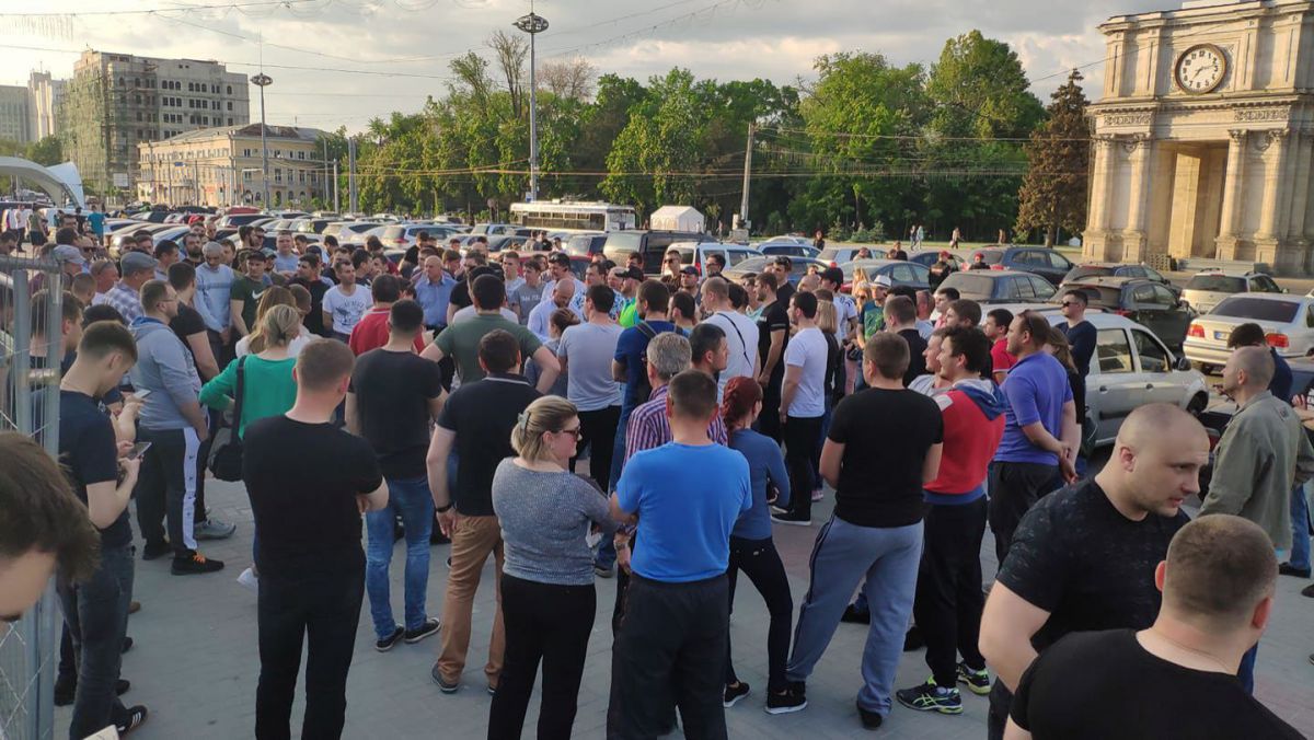 Cum au protestat șoferii, în PMAN, împotriva majorării prețului la carburanți (FOTO)