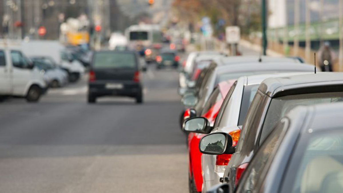 Cum vor rezolva candidații la Primăria Chișinău problema parcărilor din oraș