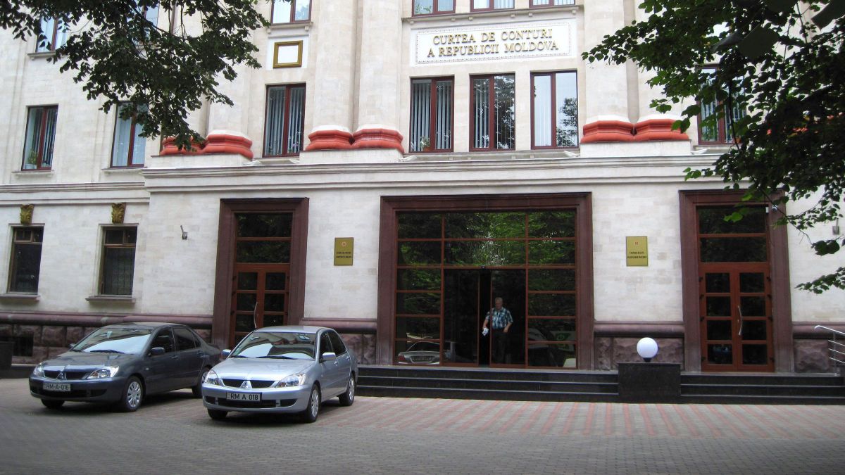 Curtea de Conturi va avea buget propriu. Ce modificări a aprobat Parlamentul