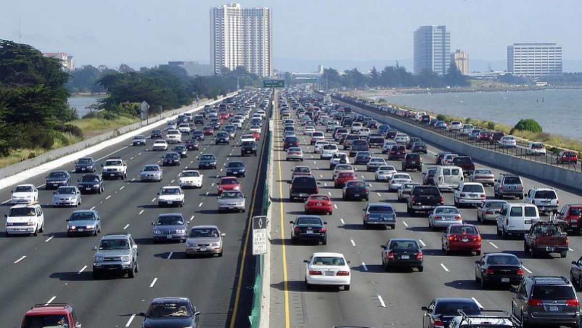 Danemarca și zece alte state din UE cer interzicerea vehiculelor diesel și pe benzină