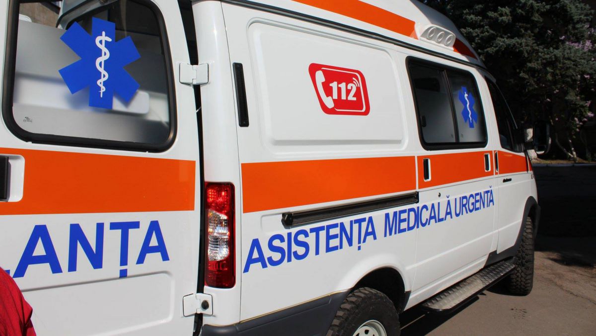 De Blajini, peste 4.700 de oameni au chemat ambulanța. Unii s-au intoxicat cu alcool