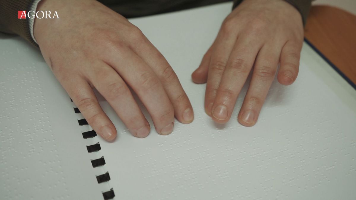 De aproape două secole deschide porți spre comunicare. Cât de aplicat este alfabetul Braille în R. Moldova (VIDEO)