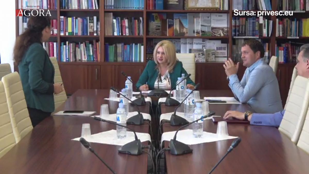 Democrata Violeta Ivanov și deputata PPDA Inga Grigoriu s-au luat la ceartă. „Ce ați căutat la mine în birou?” (FOCUS)