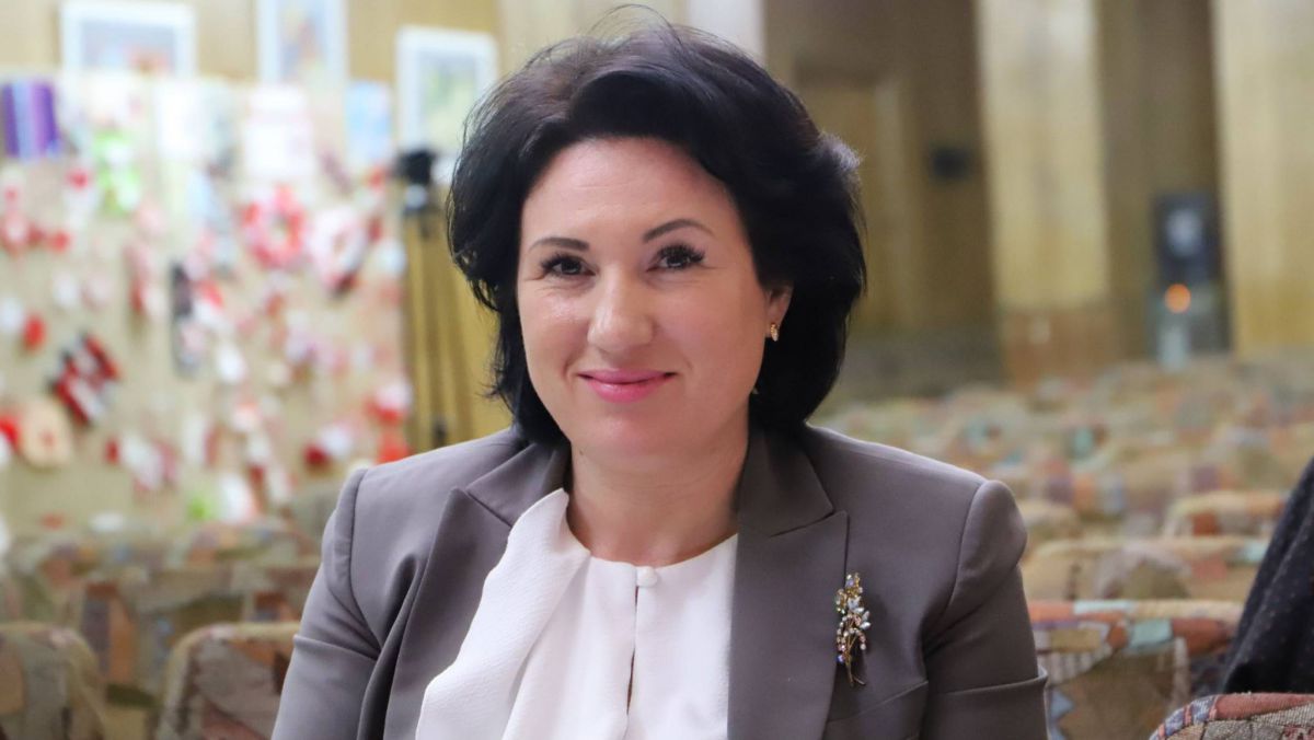 Democrata numită șefă interimară la Direcția Educație Buiucani ar fi ajuns în funcție cu încălcarea legii