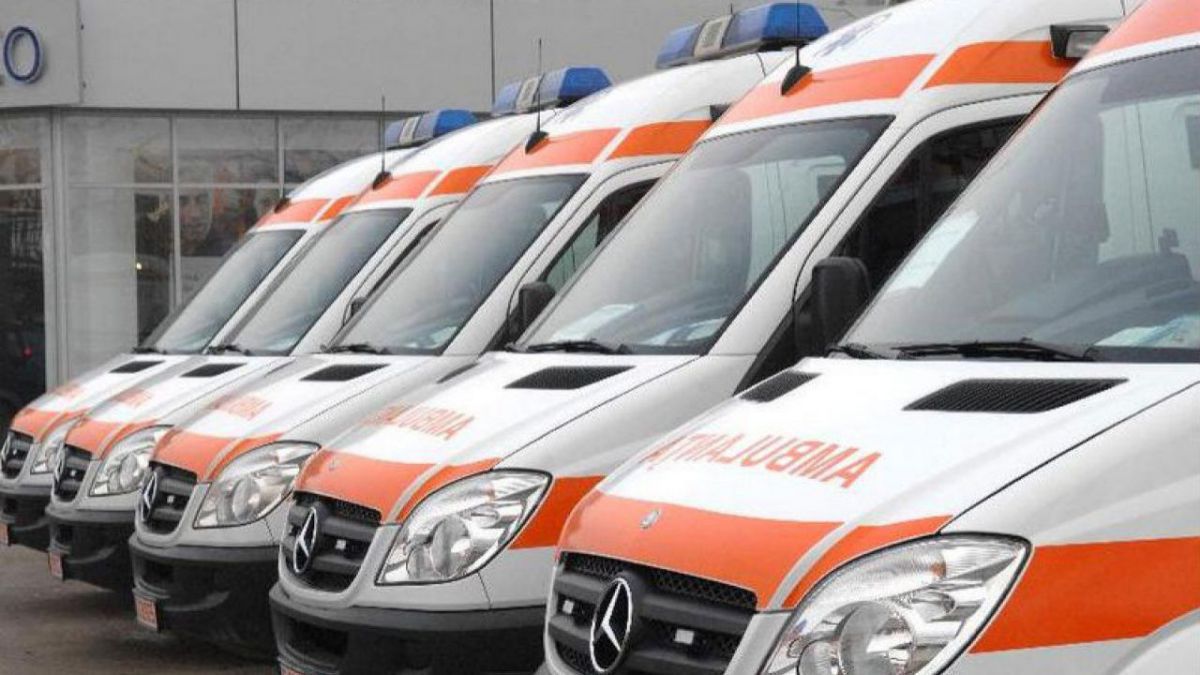 Deputații PAS cer să fie anchetată licitația celor 168 de ambulanțe promise de Dodon. Se presupune că procedura ar fi fost trucată