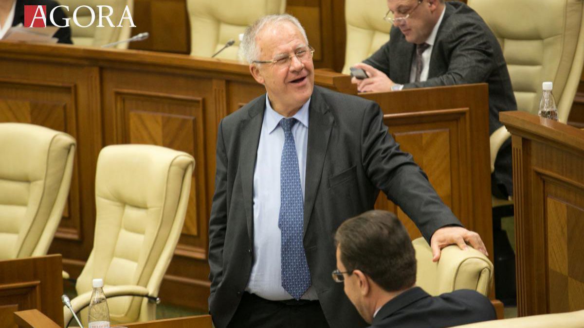 Diacov, către ACUM și PSRM: „Încep să pierd simțul umorului ascultându-vă. Nu încercați să șmecheriți”