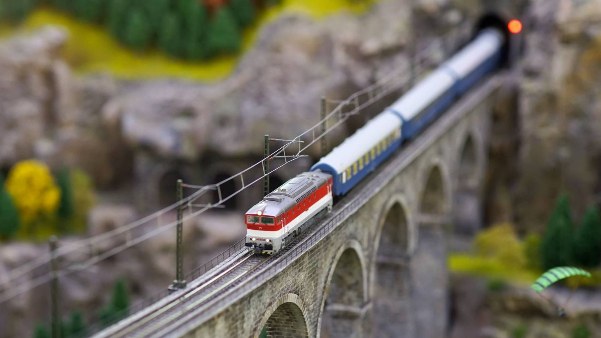 Diorama feroviară și-a găsit o nouă „casă”, la Gară. Când va fi redeschisă expoziția