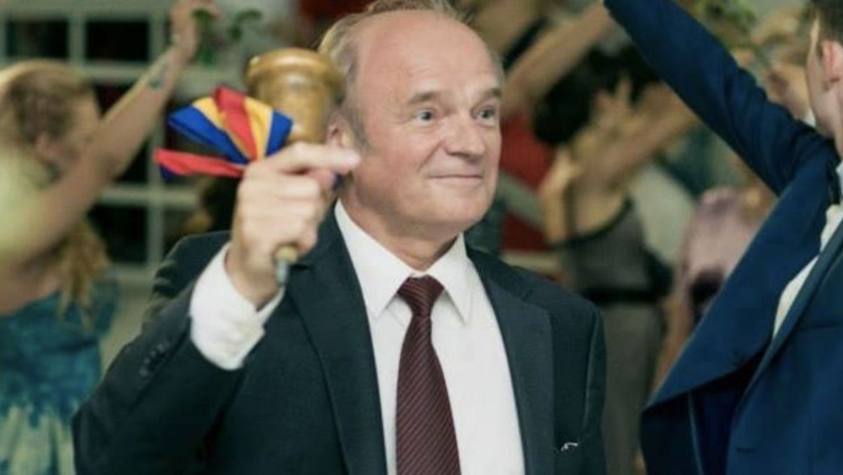 Directorul liceului „Gheorghe Asachi”, Boris Volosatîi, intenționează să candideze la parlamentare pe aceeași circumscripție cu Andrei Năstase
