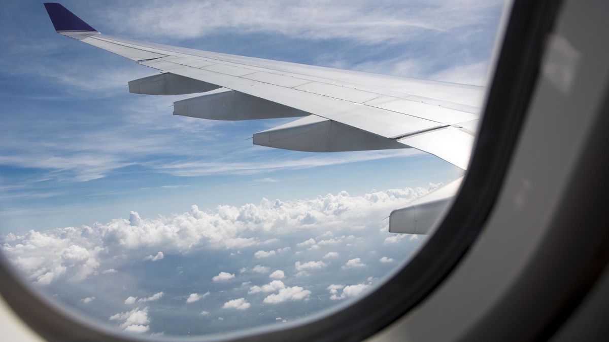 Directorul și vicedirectorul Autorității Aeronautice Civile, suspendați din funcție. Ministrul Economiei a numit un șef interimar