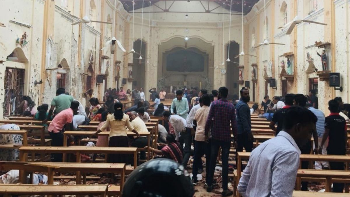 UPDATE Explozii la biserici în Sri Lanka, în timpul Paștelui catolic: Cel puţin 50 de oameni au murit iar 200 sunt răniți