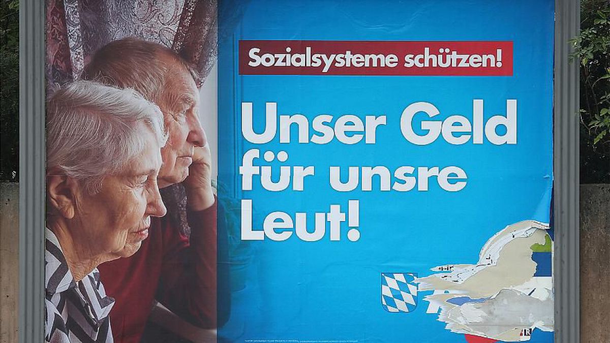 Germania: Profesorii se autodenunță drept critici ai extremei drepte