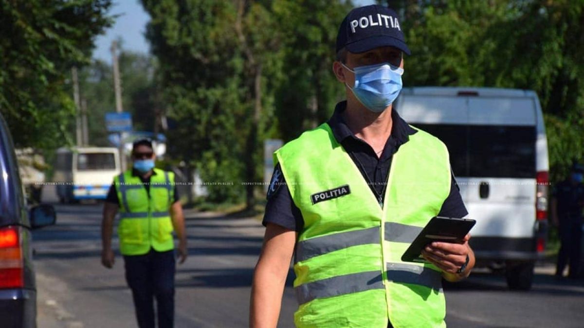 În jur de șase mii de polițiști vor avea grijă de ordinea publică în ziua alegerilor prezidențiale