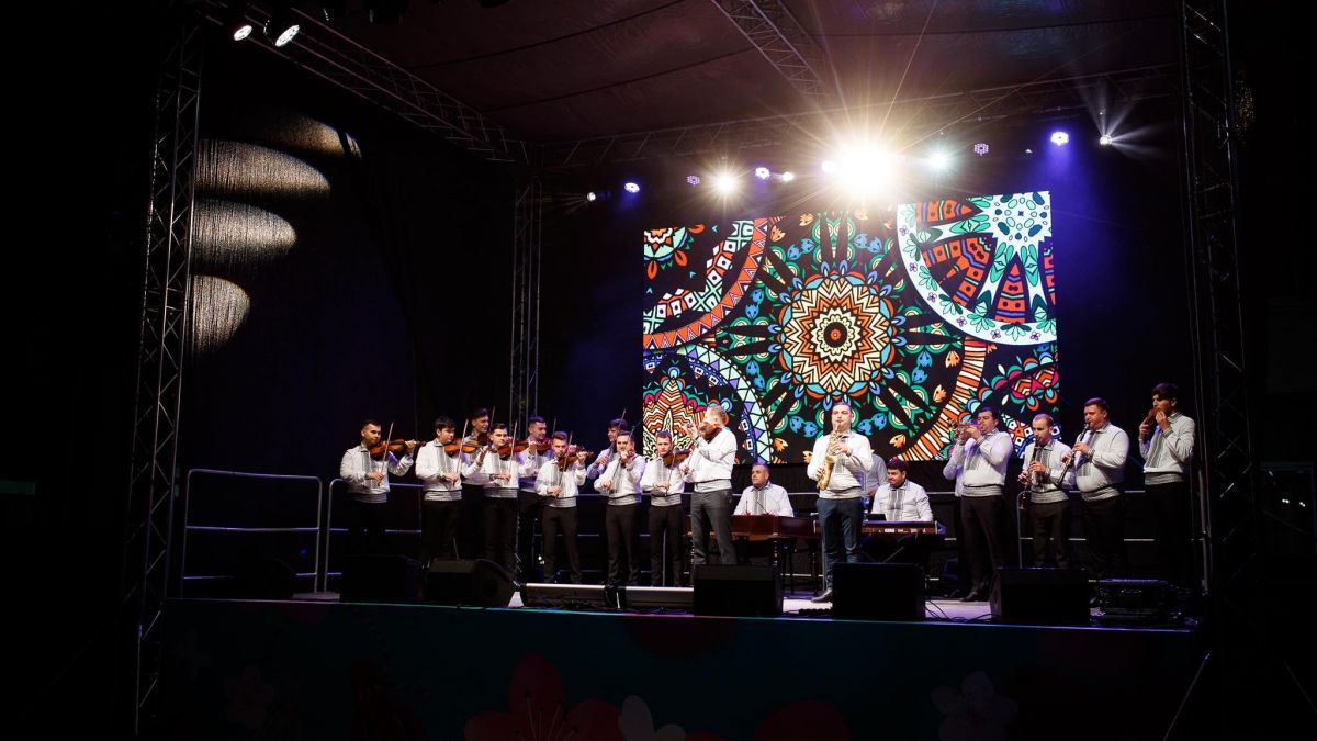 În plină pandemie, la Orhei a fost organizat un concert dedicat venirii primăverii. Deputat PAS: Am sunat la poliție și am solicitat să intervină 