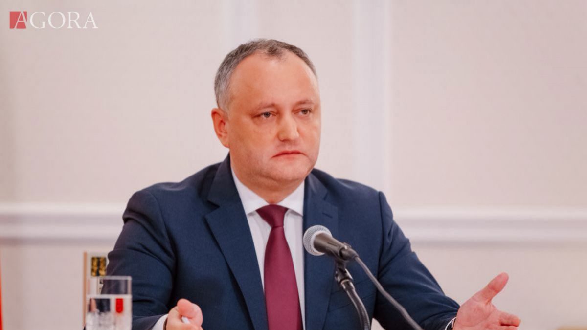 În PMAN - marșul centenar dedicat Unirii, iar la TV - „Istoria Moldovei”. Dodon: „Acest film redă adevărata istorie”