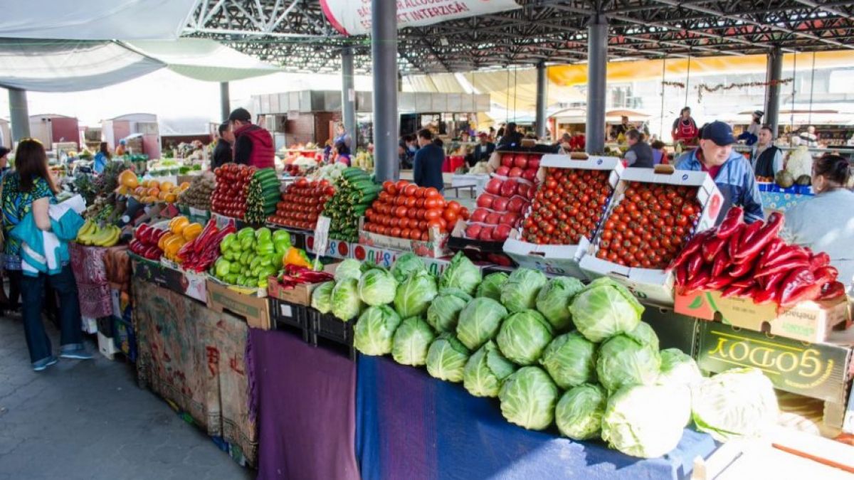 În toate sectoarele capitalei vor fi organizate iarmaroace cu producție agricolă