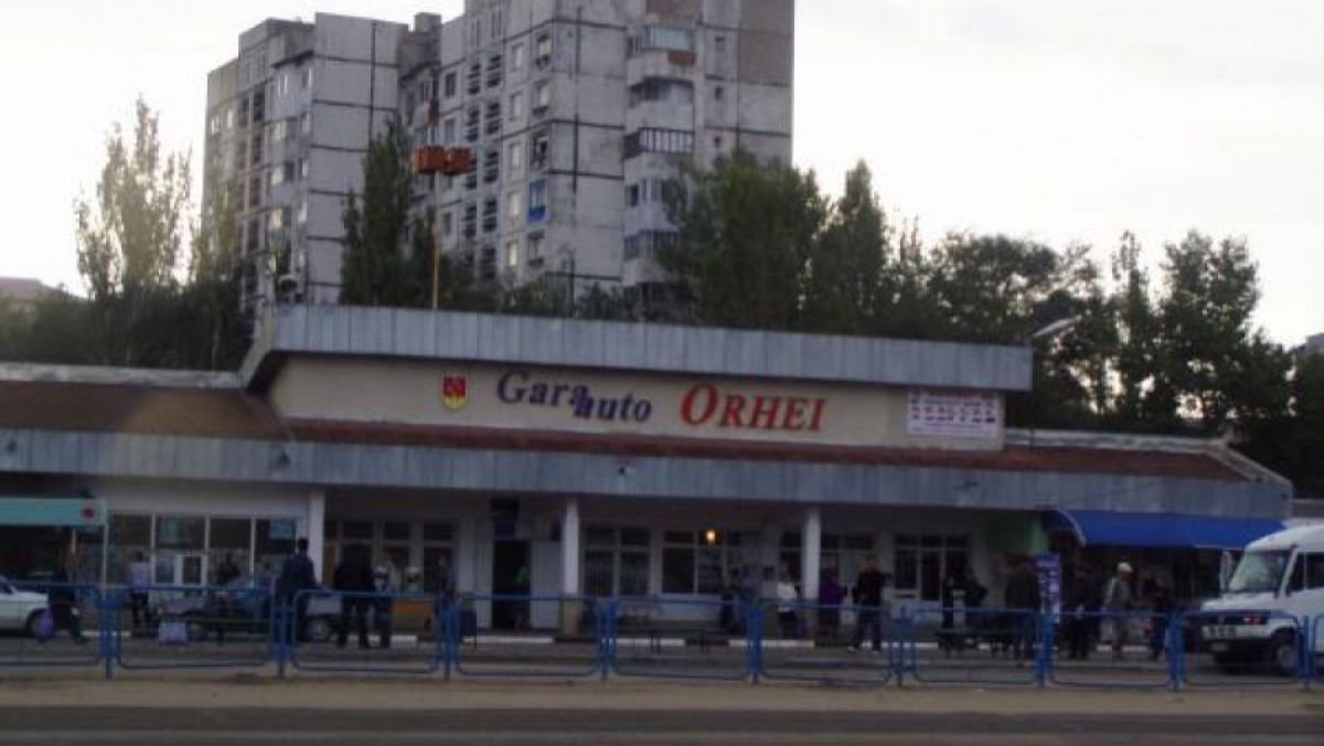 Încă două persoane au fost reținute în dosarul Gărilor și stațiilor auto