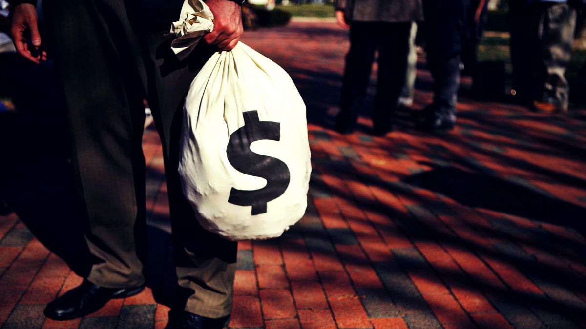 Încă un miliard furat! După Moldova, o țară europeană ar putea fi victima unei fraude fiscale record