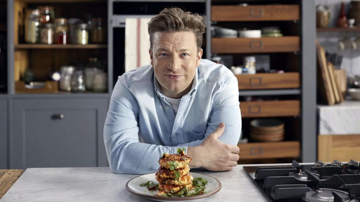 Jamie Oliver se reinventează şi începe o nouă afacere