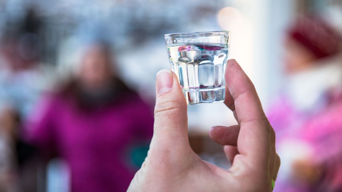 Lângă o secție ofereau 100 de grame, la alta - dădeau pește viu. Neregulile semnalate de Promo-LEX pe finalul zilei