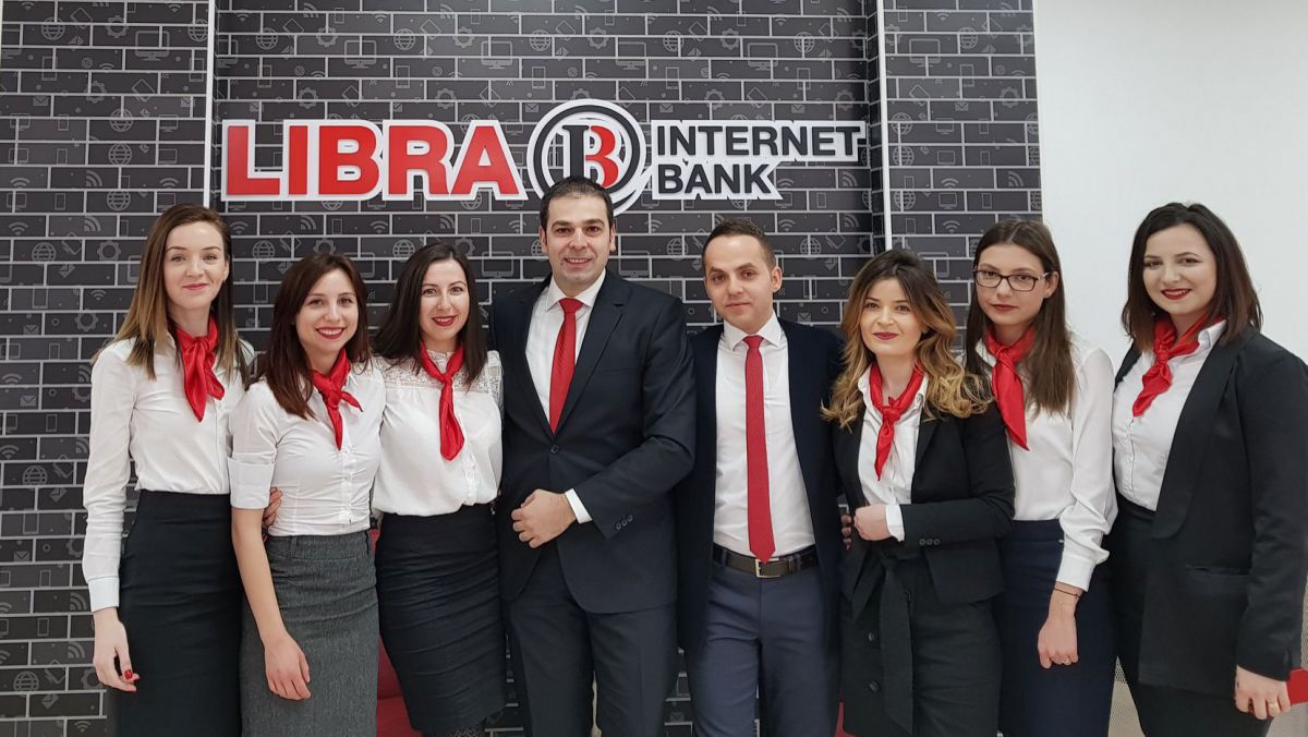 Libra Internet Bank angajează! Unul dintre cei mai cool angajatori din România este în căutare de noi colegi