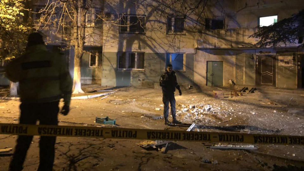 Locatarii blocului afectat de explozie, cazați la Spitalul Sfânta Treime. Cum au reacționat oficialii