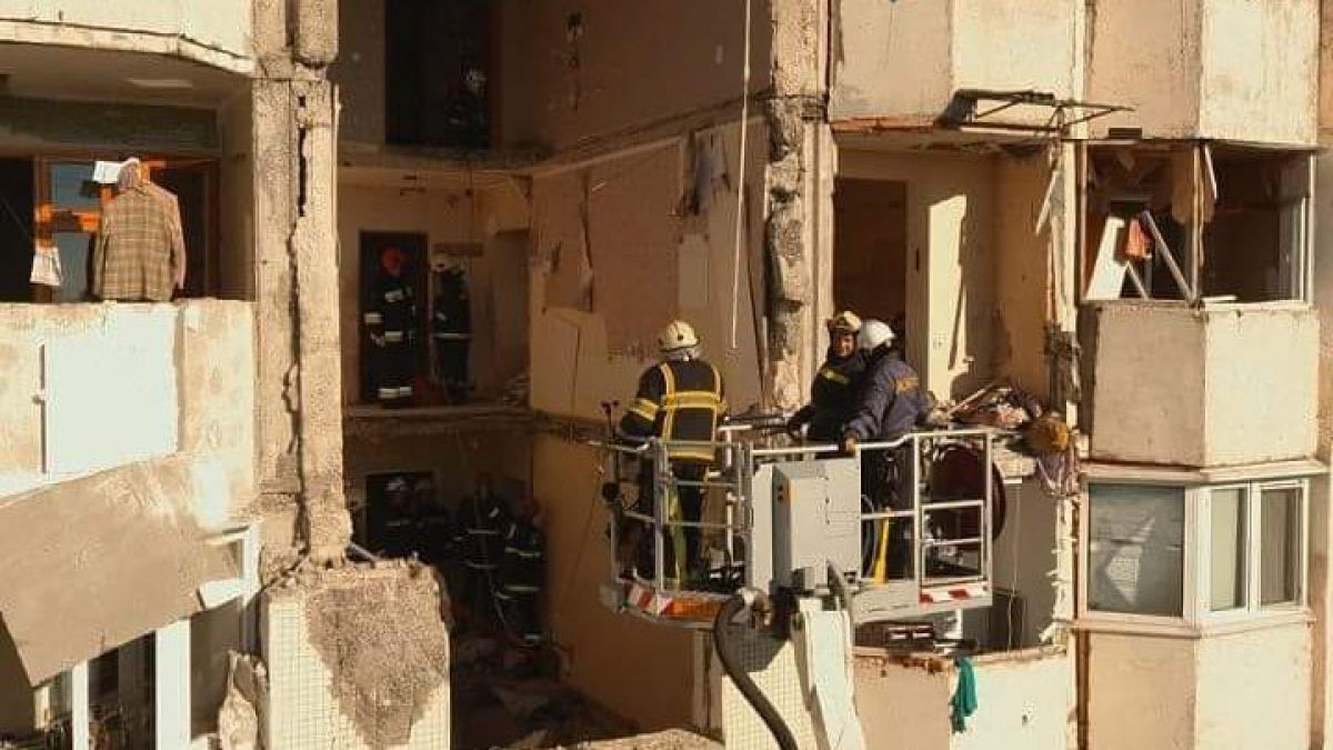 Locatarii blocului din sectorul Râșcani, afectat de deflagrație, vor putea reveni acasă în două săptămâni